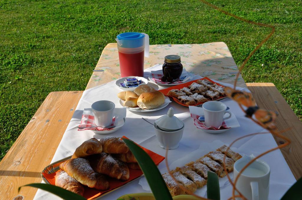 Agriturismo Ai Ciliegi Bardolino Buitenkant foto