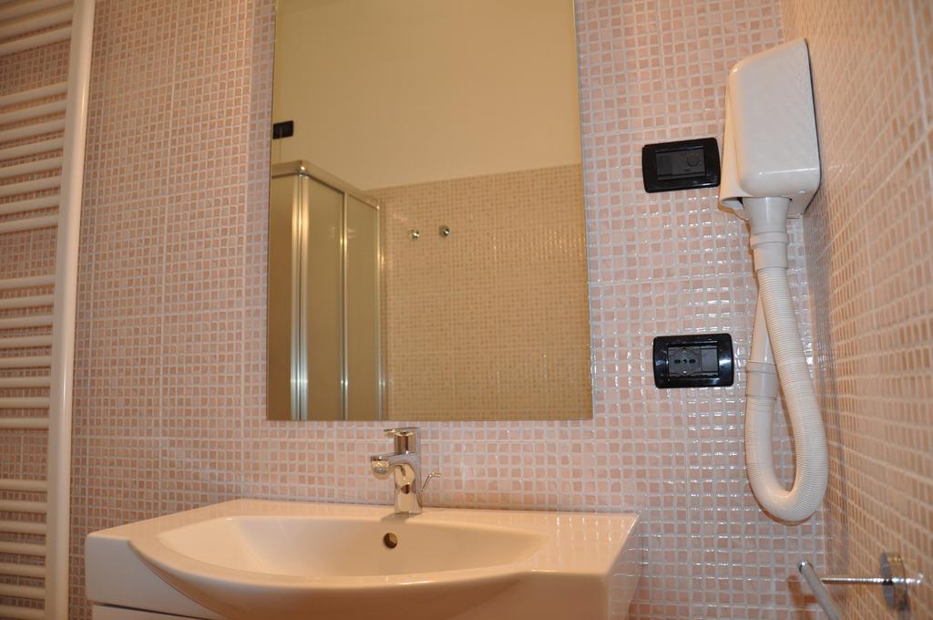 Agriturismo Ai Ciliegi Bardolino Kamer foto